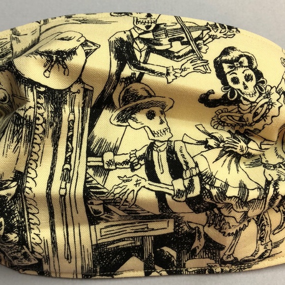 kellybean crafties Accessories - 💀 Face Mask - Adult Unisex